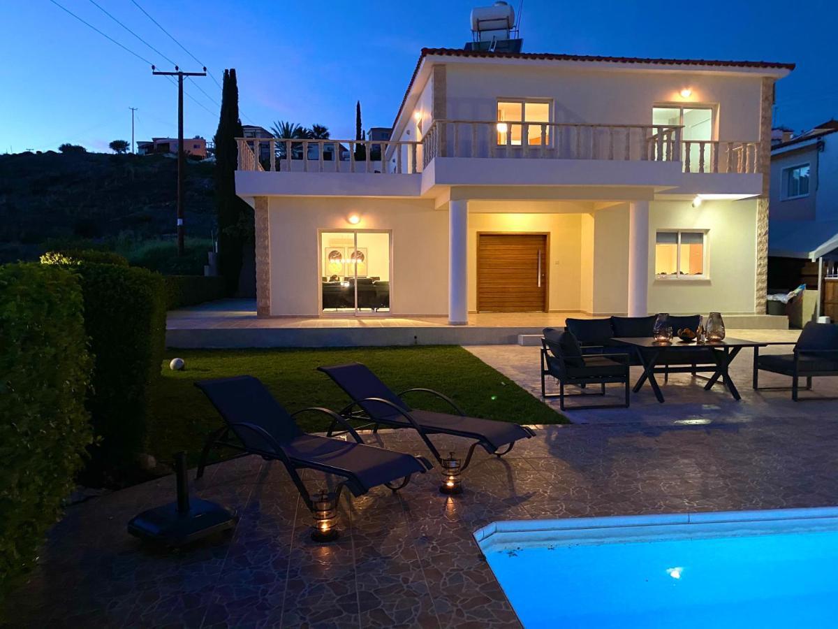 Acropolis Villa 8 Klorakas Exterior photo